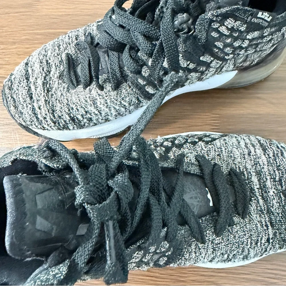 Nike sleek sneakers
